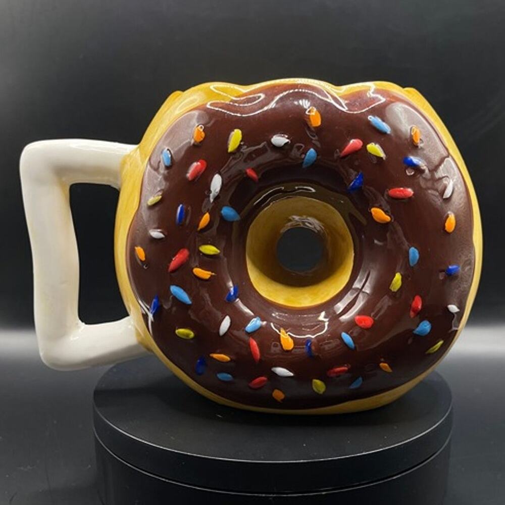 Ceramic Doughnut Mug Chocolate Frosted Donut Coffee Cup NWT